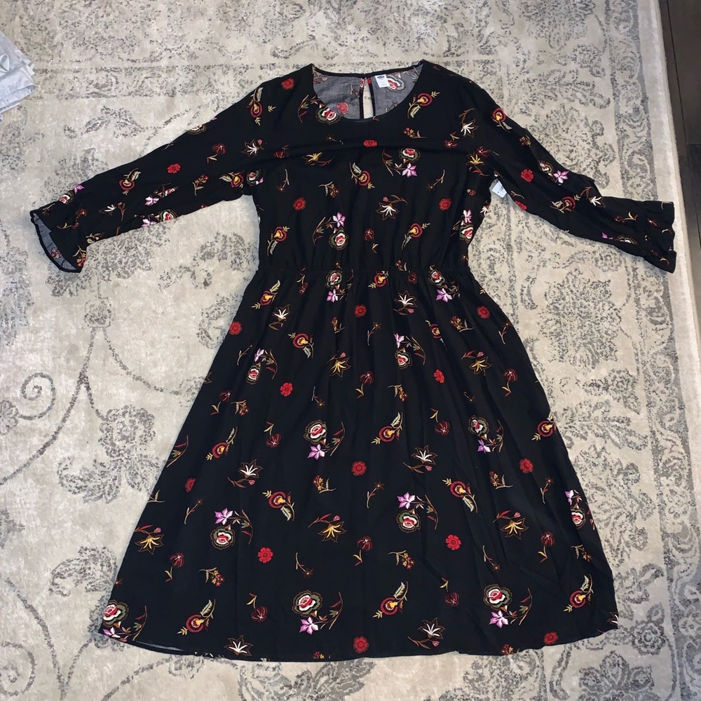 Old Navy Foral Midi Dress